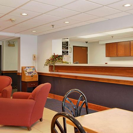 Super 8 By Wyndham Manchester Airport Nội địa bức ảnh